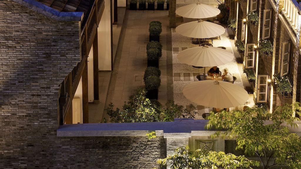 Relais & Chateaux Chaptel Hangzhou Hotel Exterior photo